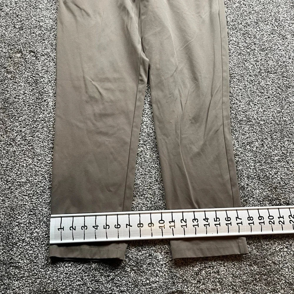 Uniqlo Stretch Dry EX Pants Mens M Taupe Athletic Golf Travel Casual